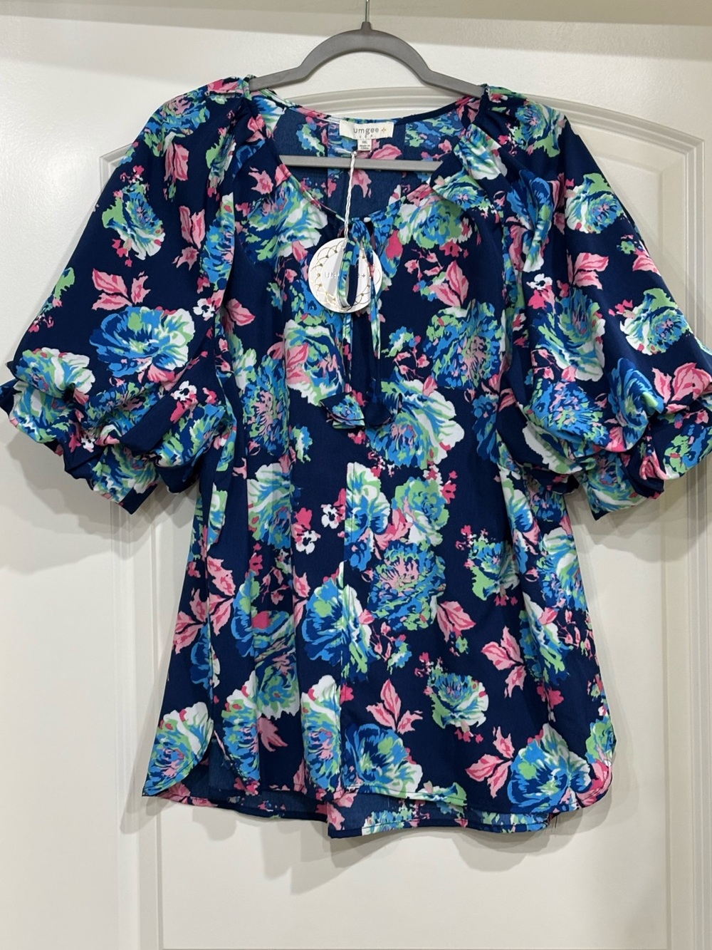 Umgee Navy Floral Puff-Sleeve Peasant Blouse